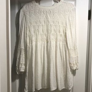 One September White Tunic Top